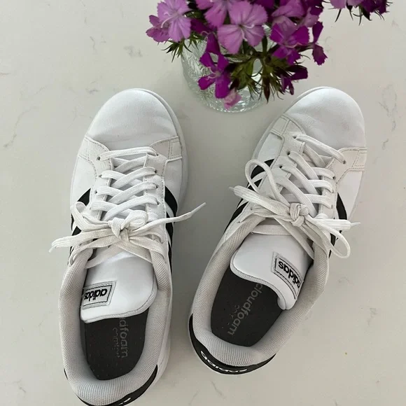 Adidas White and Black Striped Sneakers - Picture 3 of 6